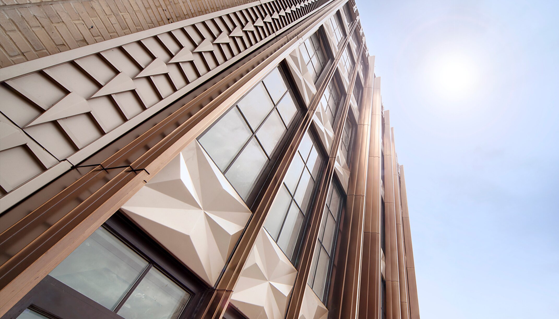 "Walker Tower" aluminium- & stainless steel facade, New York City | © Nico Arellano