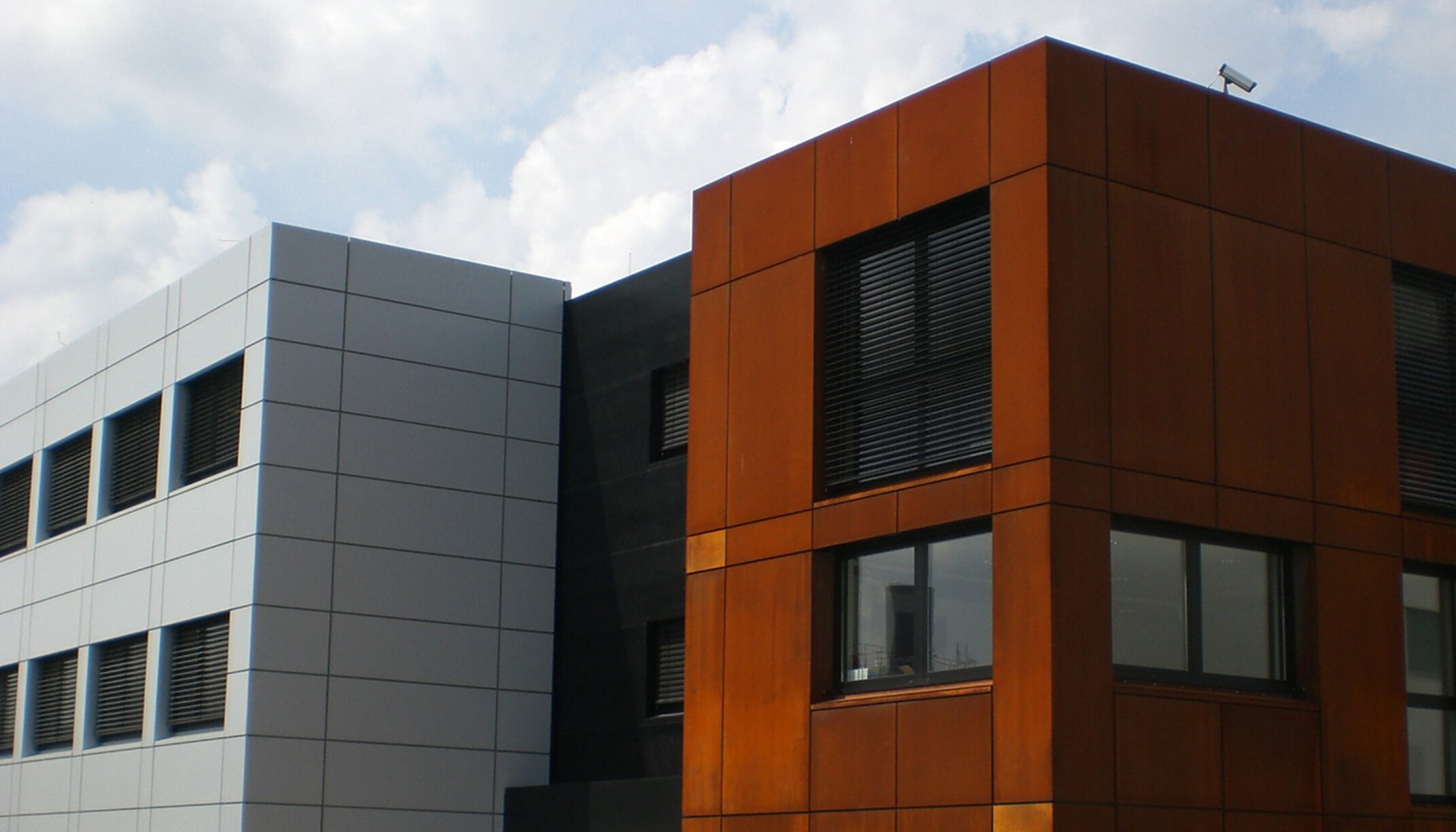 "WMV GmbH & Co. KG" rainscreen facade, aluminium- & weathering steel, Germany