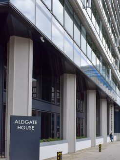 Project image "Aldgate House"; Copper facade construction  | © OAG