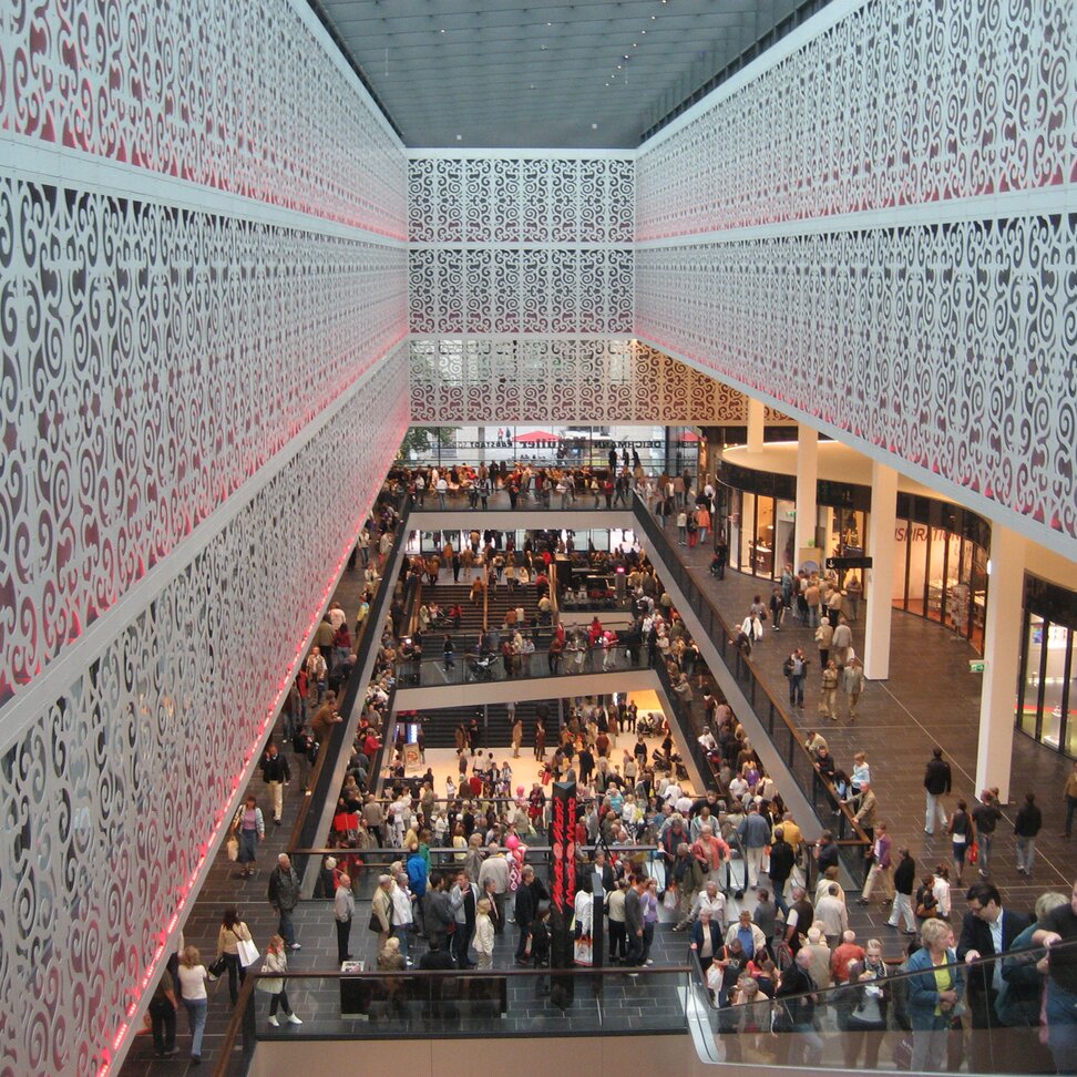 "Centrum Galerie Dresden"; POHL Europanel interior facade system