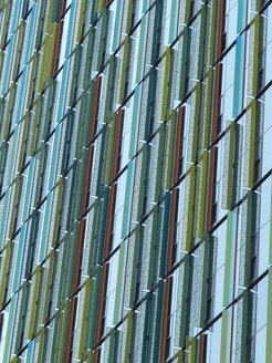 Project image "Amazon Doppler Building"; environmentally conscious facade systems