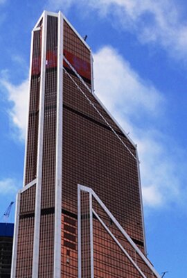 "Mercury City Tower", facade cladding, aluminiun & stainless steel | © Josef Gartner GmbH