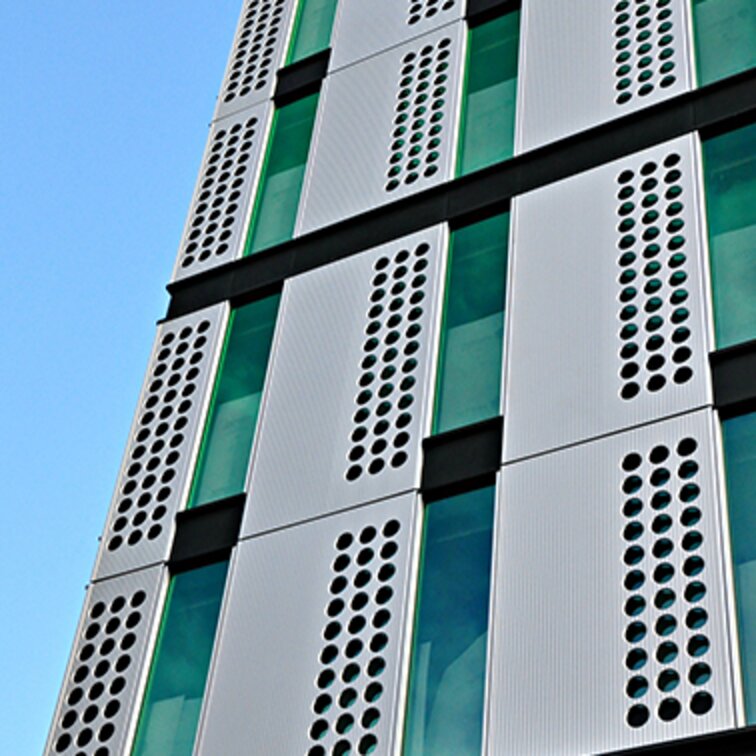 "White Collar Factory" aluminium facadem, London