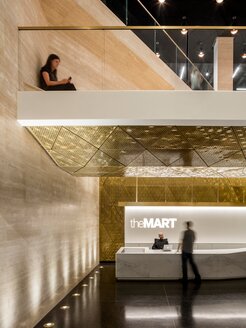 "The Mart" facade construction soffit, Chicago